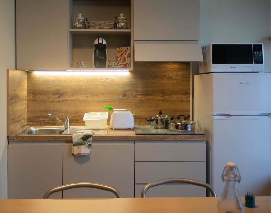 Appartamento Timeless Con Piscina E Tennis Valbrona Ngoại thất bức ảnh