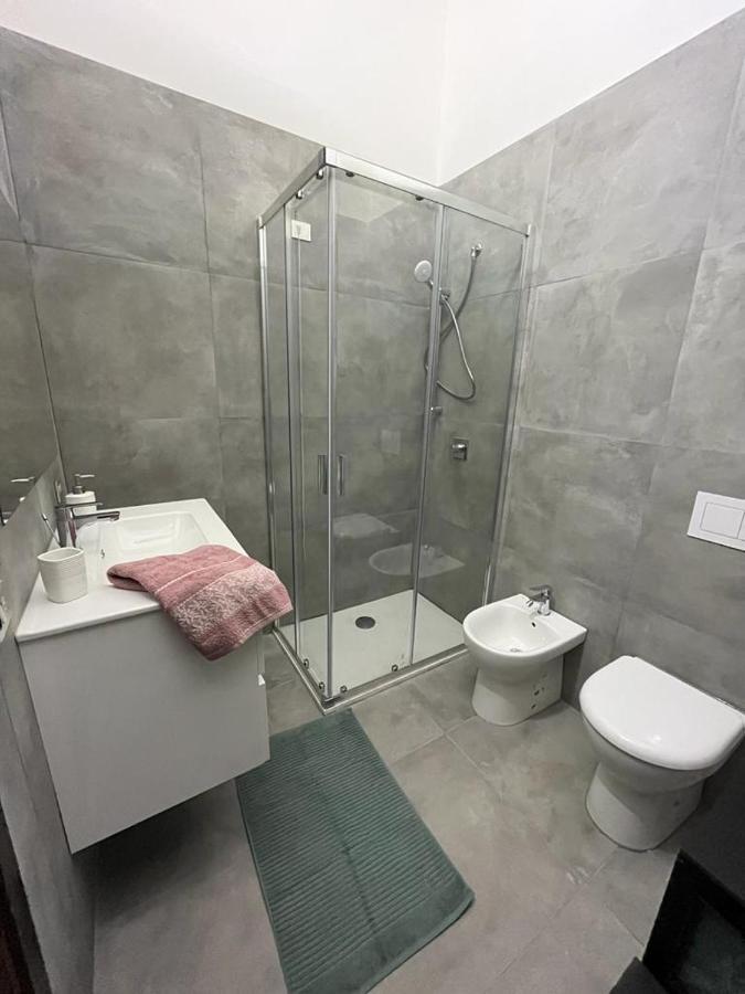 Appartamento Timeless Con Piscina E Tennis Valbrona Ngoại thất bức ảnh